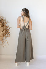 easy to love linen jumpsuit