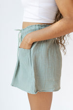 gauze pocket shorts