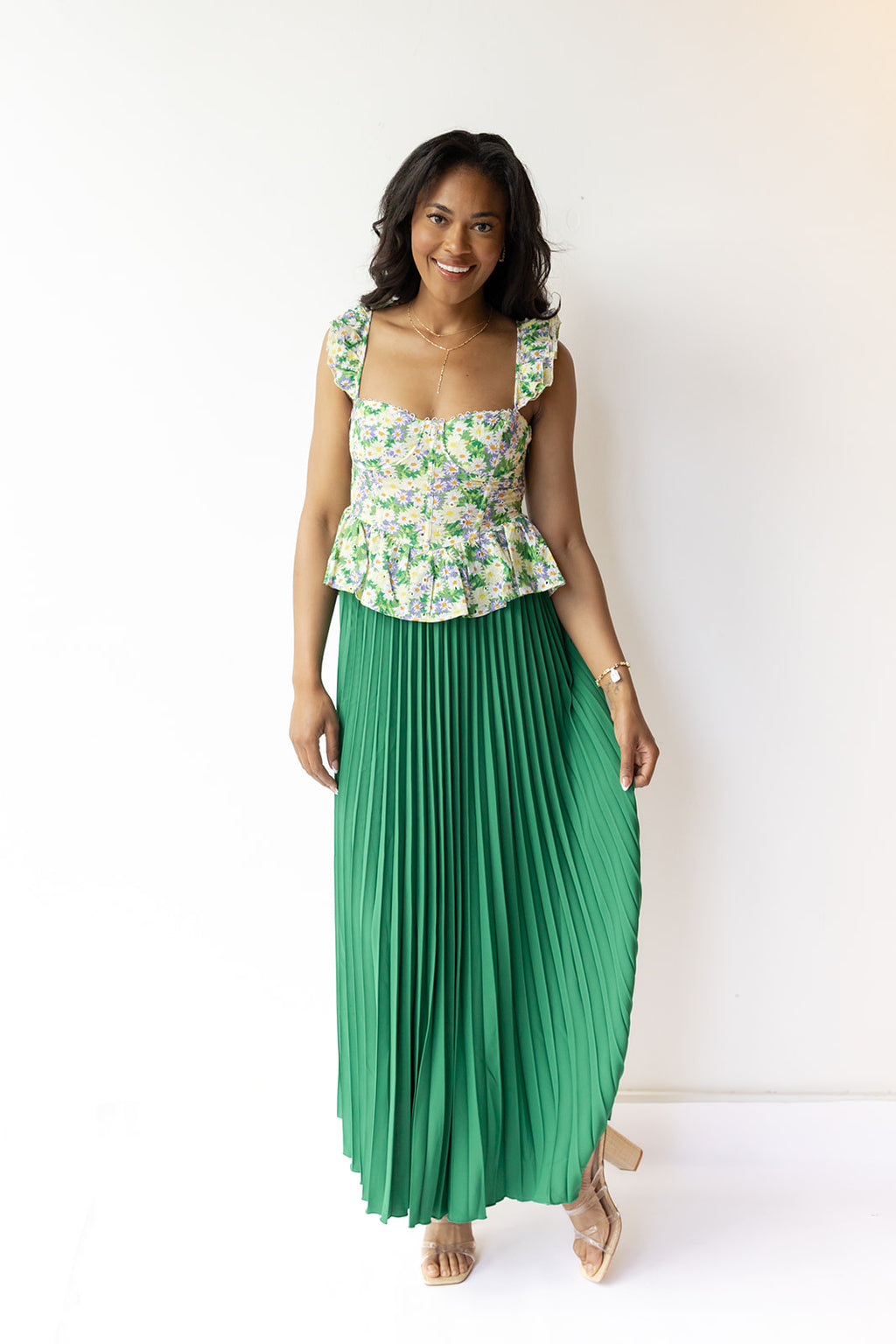 mode, pleated maxi skirt