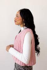 ava knit vest