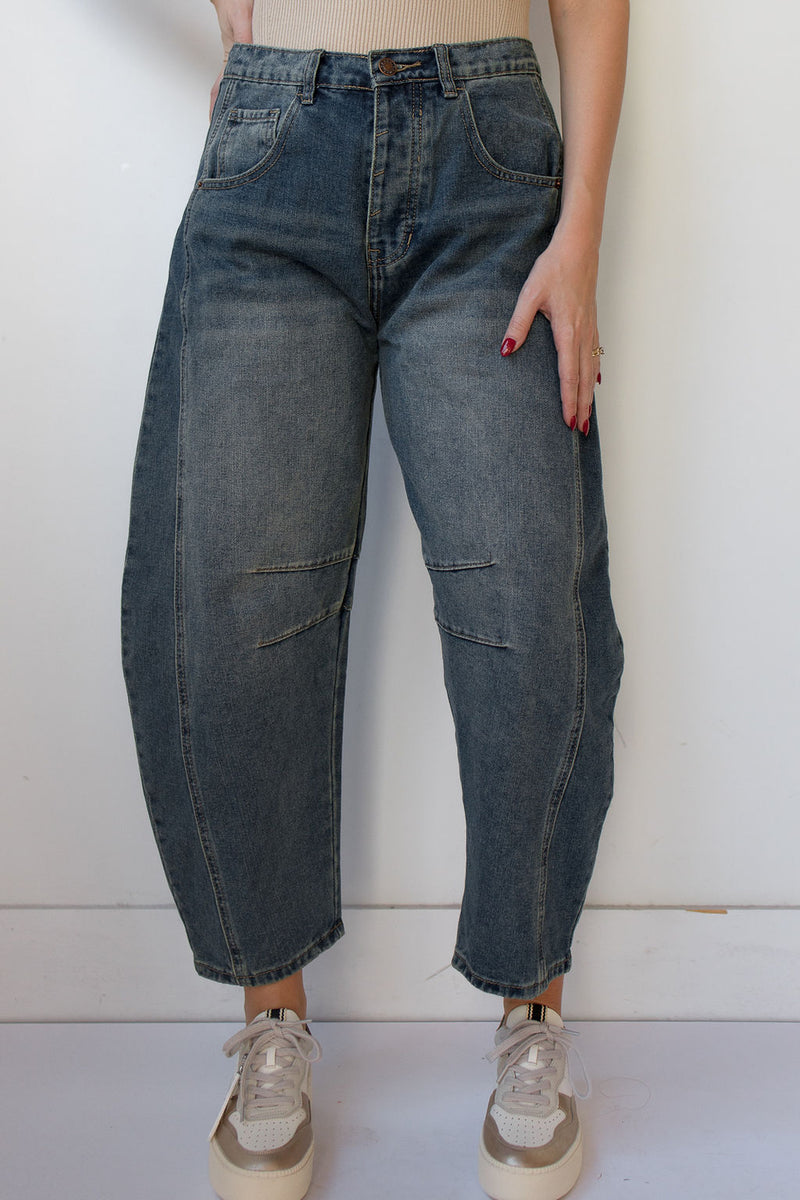 essence barrel jeans