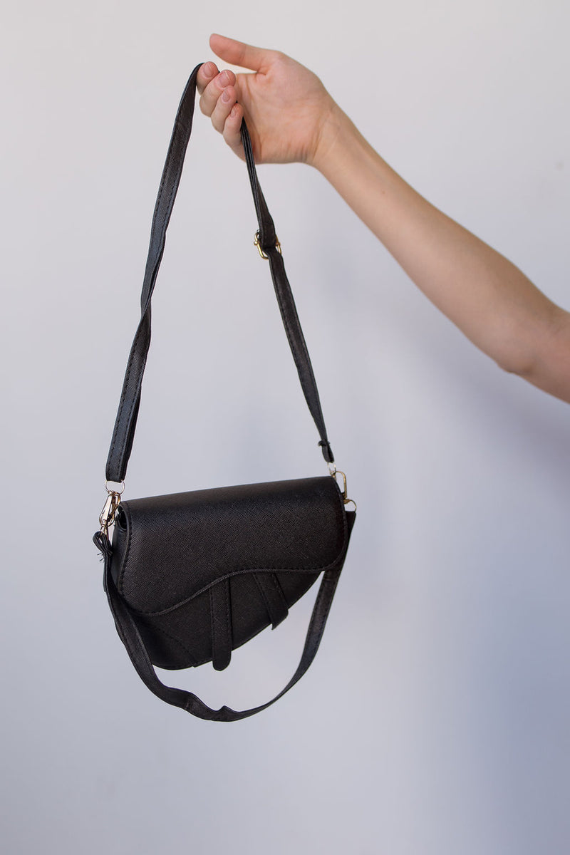 diana saddle bag