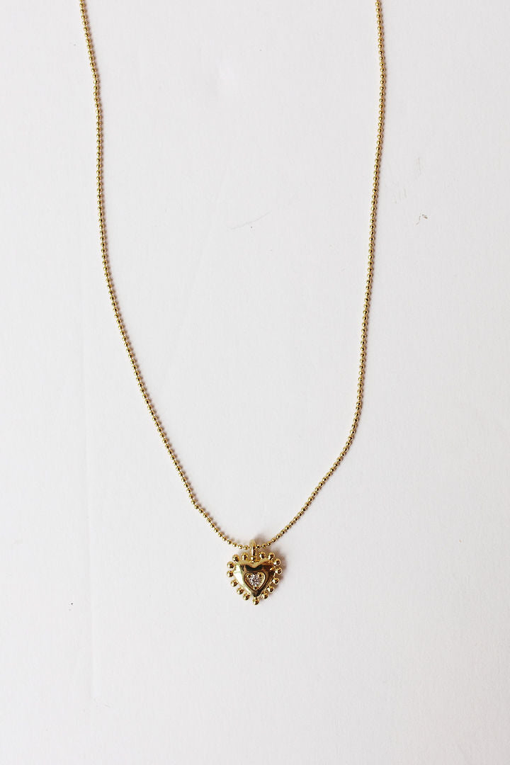 courtney heart necklace