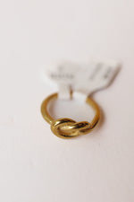 knot ring