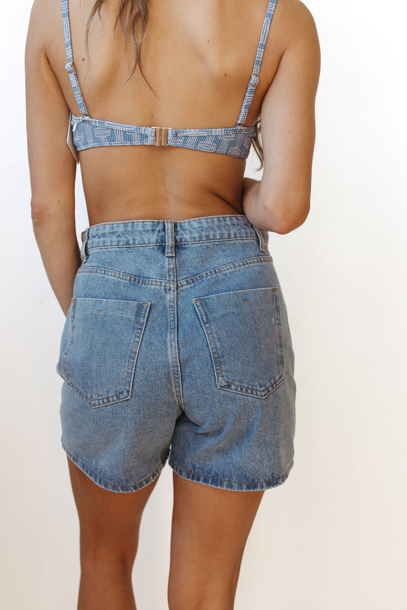 lisa classic denim shorts