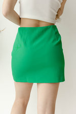 mode, drew mini skirt