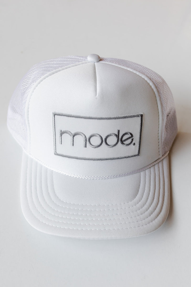 mode, mode patch hat, white